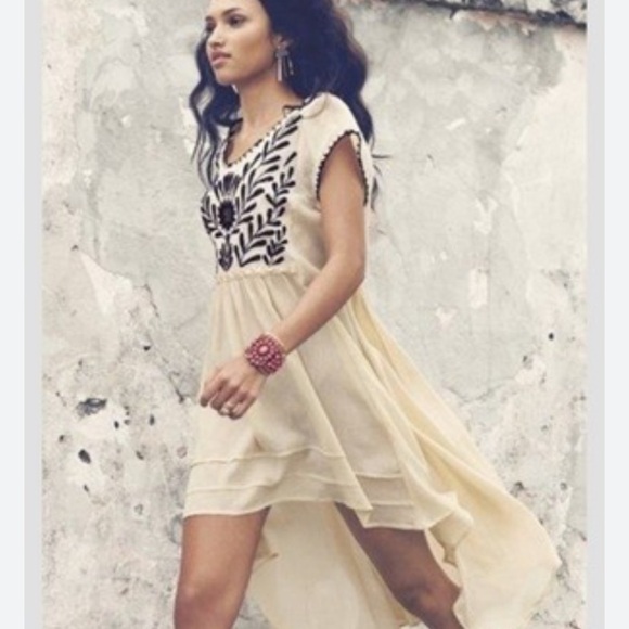 Free People | India Gauze Embroidered Marina High/Low Dress Size XS - Picture 3 of 15
